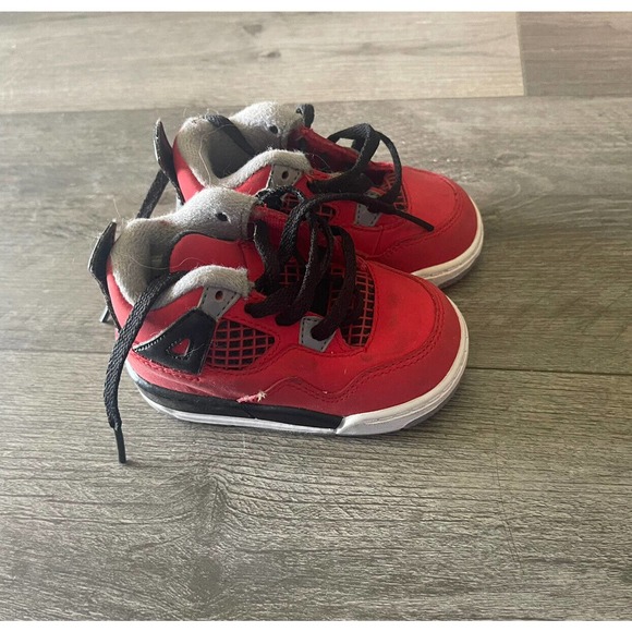 nike air jordan 4 toro bravo